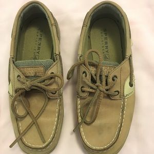 Sperry shoes
